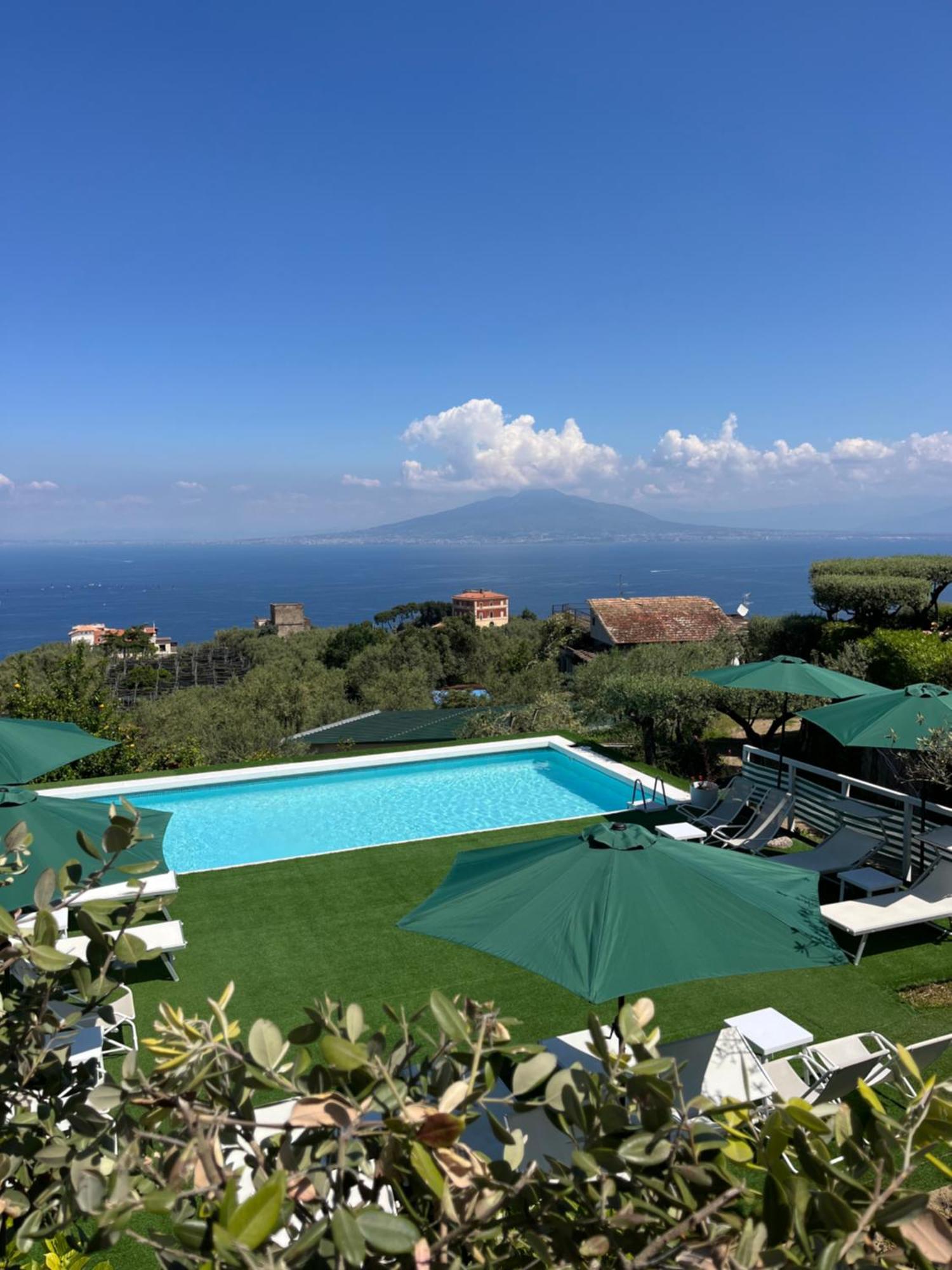 Hotel Sorrento Olive Tree Garden Exterior foto